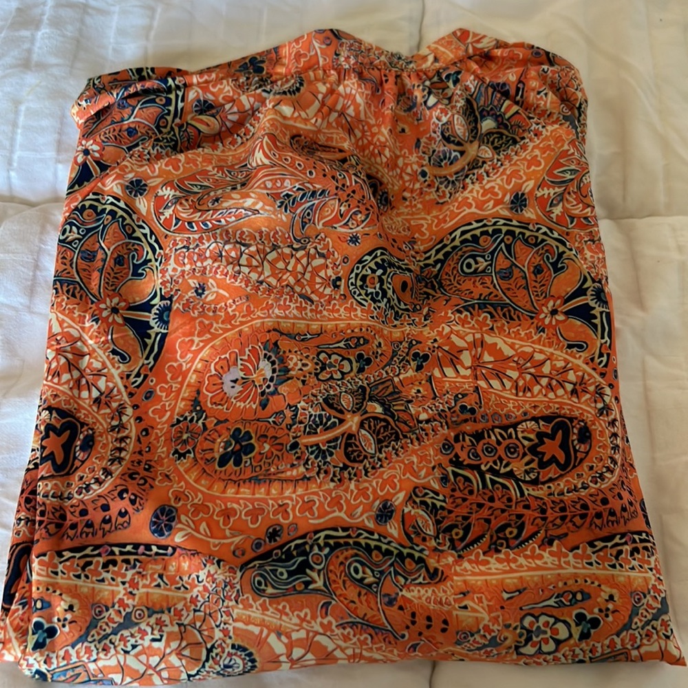 Orange blouse. - Picture 4 of 4